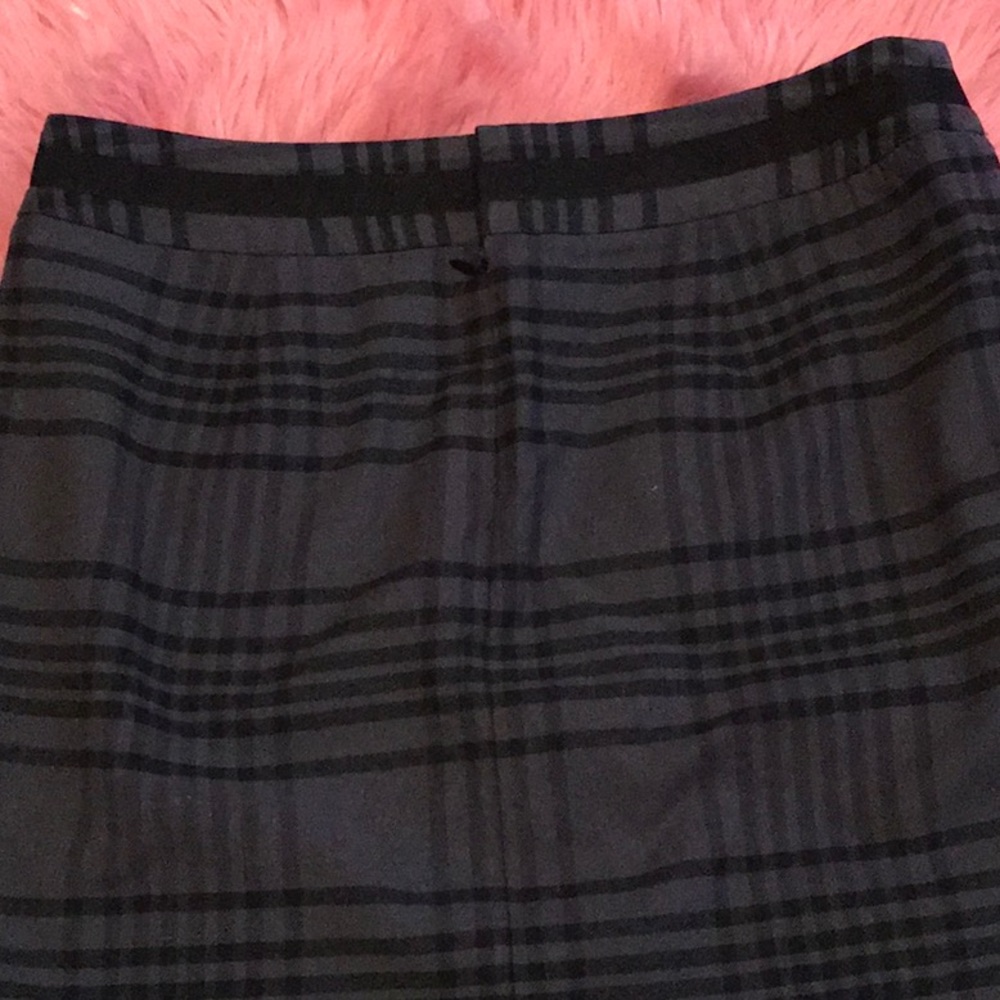Tommy Hilfiger plaid mini skirt